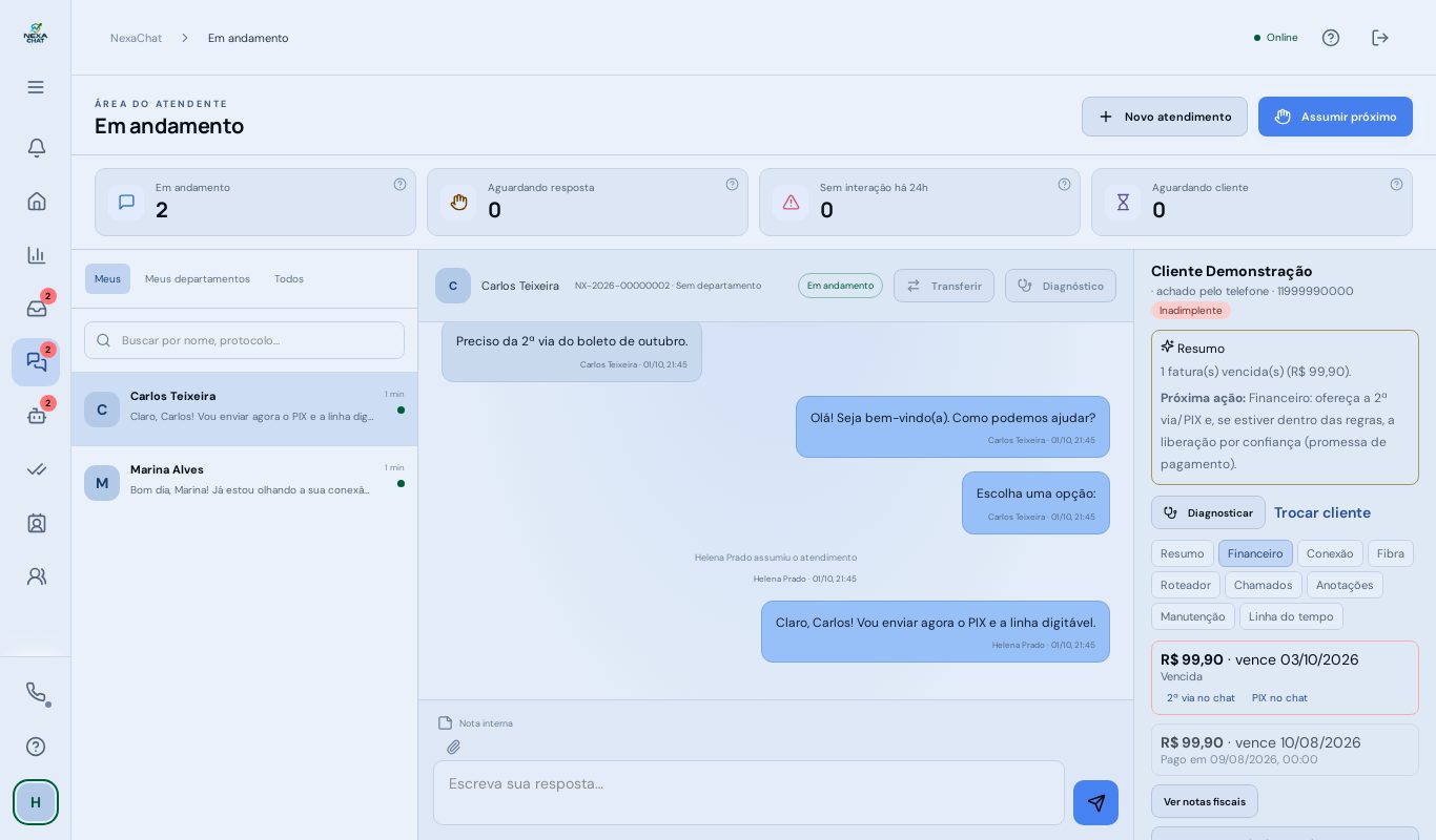 Painel 360°: Dados do ERP ao lado da conversa.